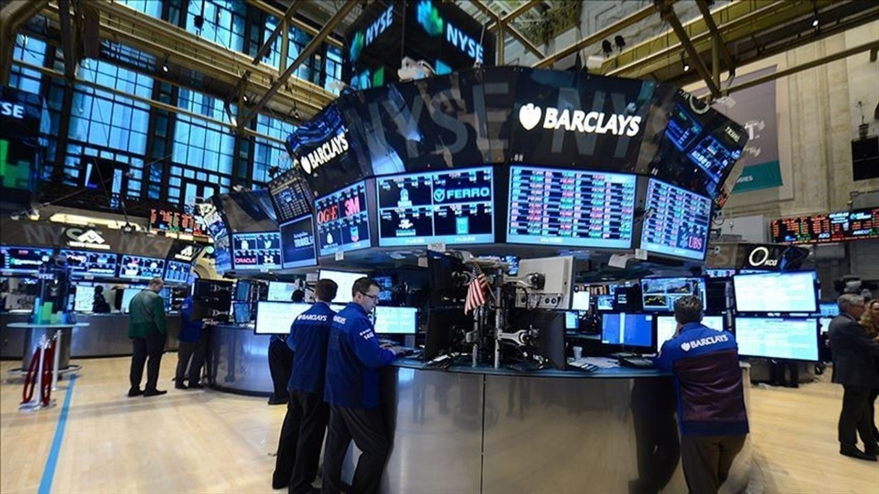 Borsa İstanbul Yükselişte: Bakan Şimşek’ten 2025 İçin Enflasyon Mesajı