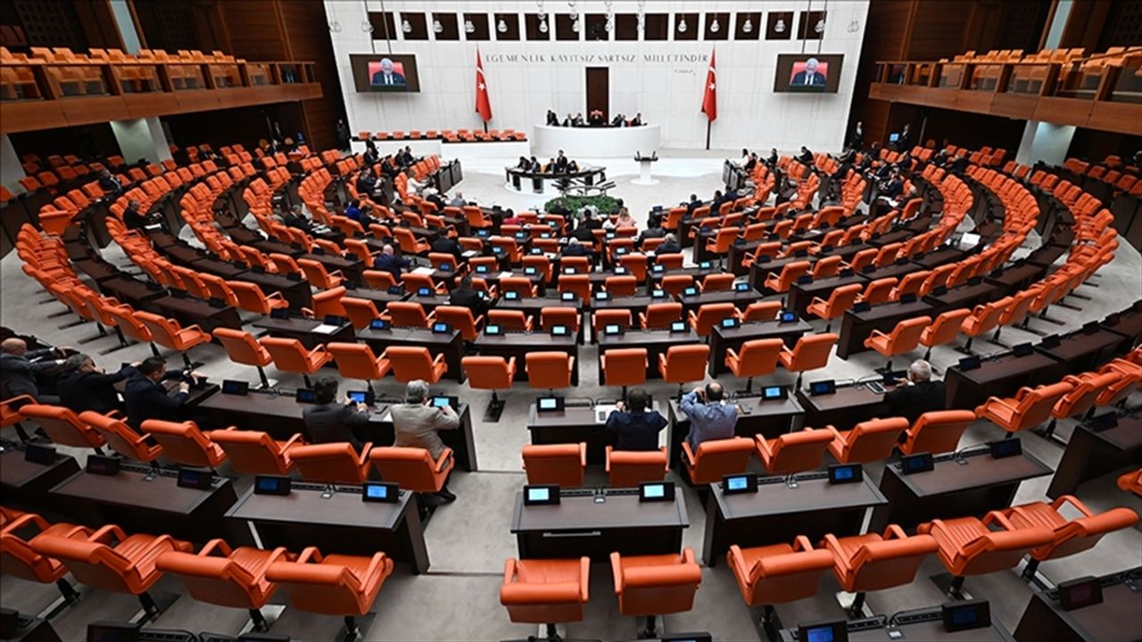 Hac Harcamalarına Diyanet Denetimi Geliyor! Meclis’te Yeni Kanun Teklifi Görüşülüyor