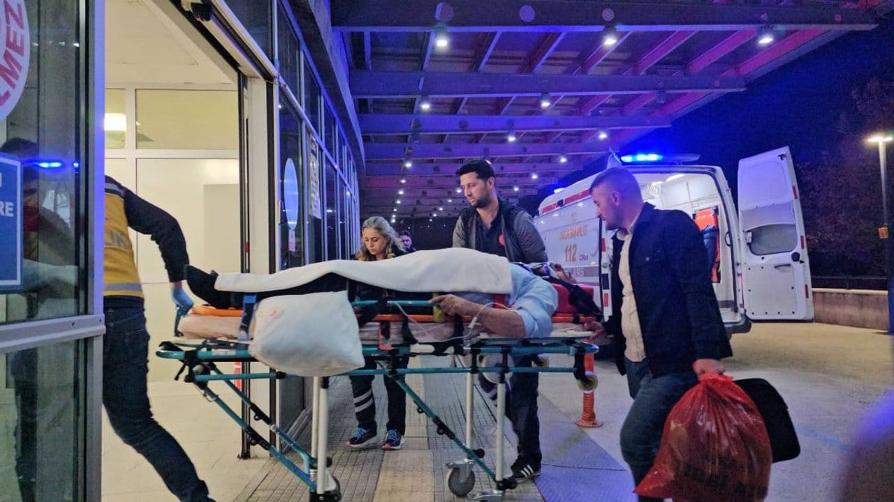 AK Parti Belediye Başkanı Başkanı trafik kazası geçirdi!