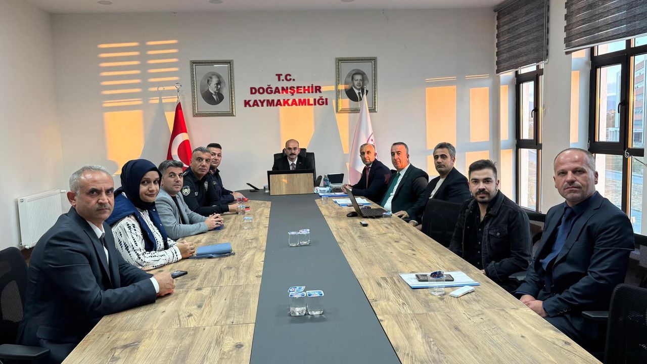 Doğanşehir’de ÖNEM’le tüm okullara destek!