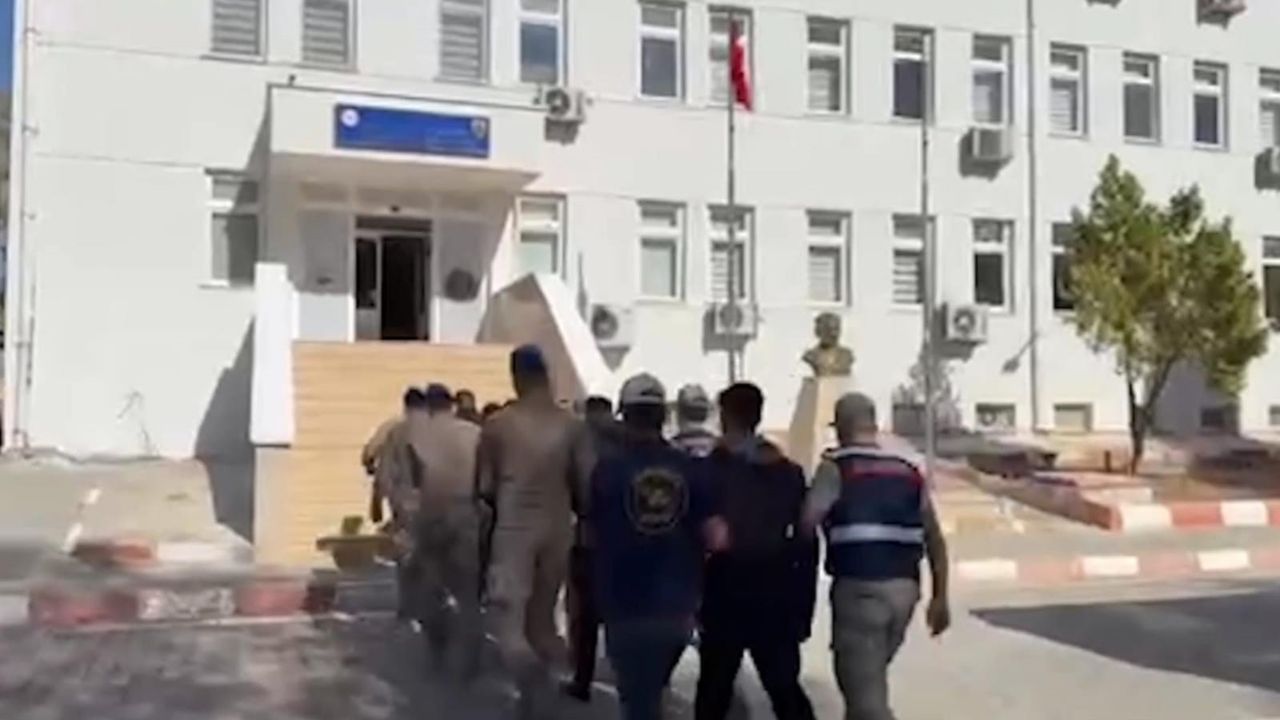 Atıcı Evi operasyounda satır çıktı