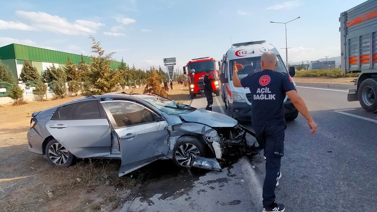 Malatya'da trafik kazası; 2 yaralı