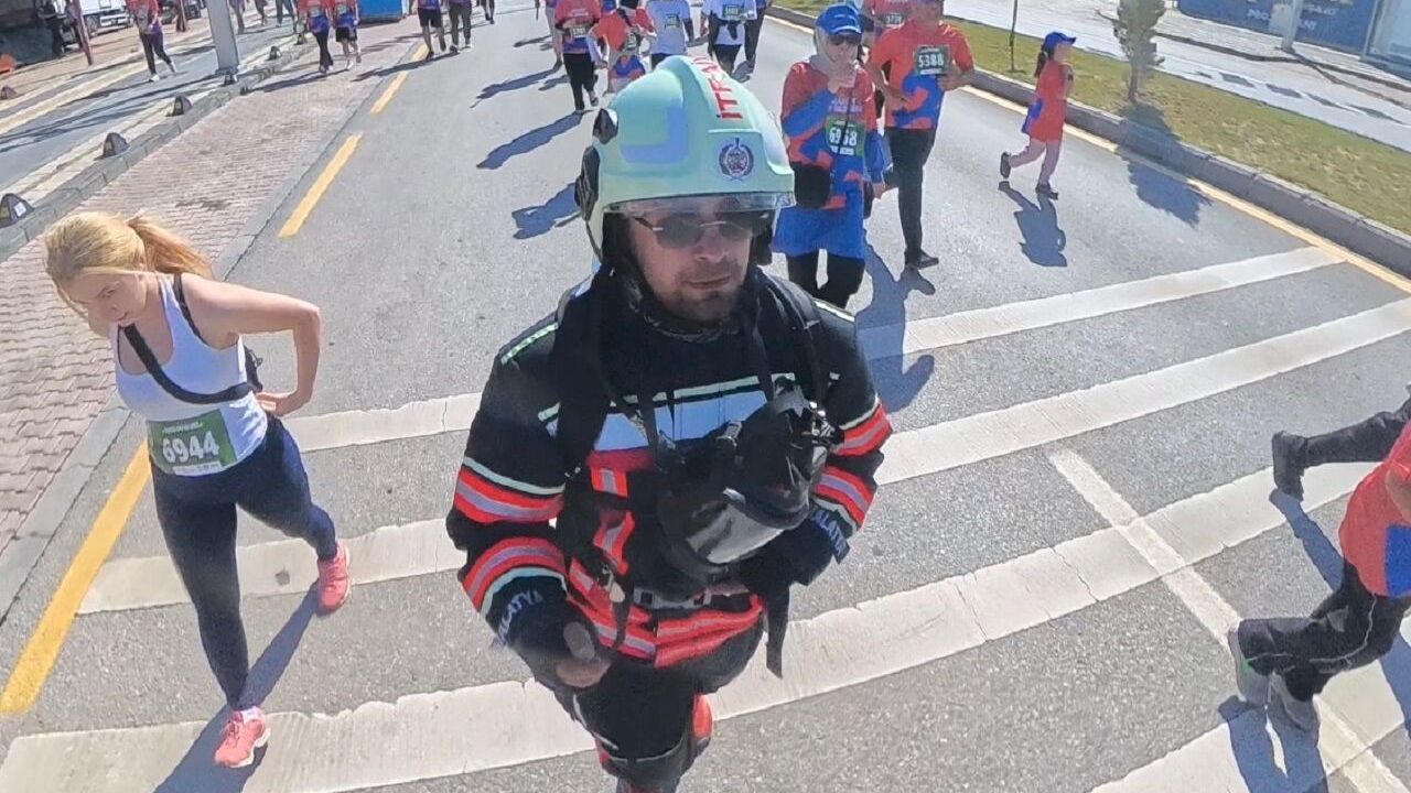 Malatya’daki Maratonda En Çok Onu Konuştular! 20 Kiloluk Eki