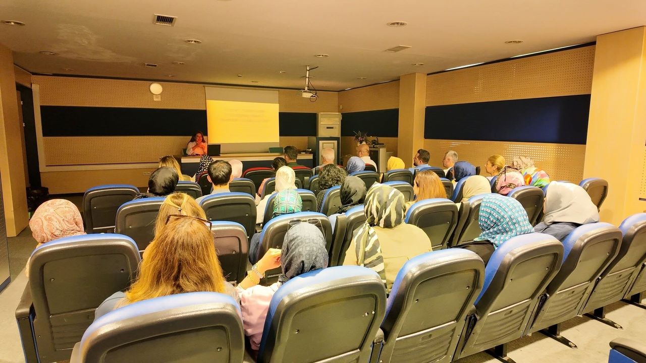 YKS öncesi anne babalara hayati rehber: Elazığ'da çocukların