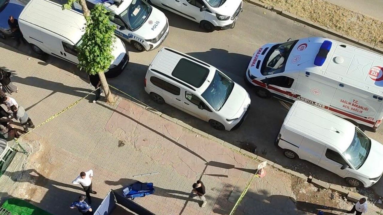 Adıyaman’da Feci Olay: 70 Yaşındaki Adam 5. Kattan