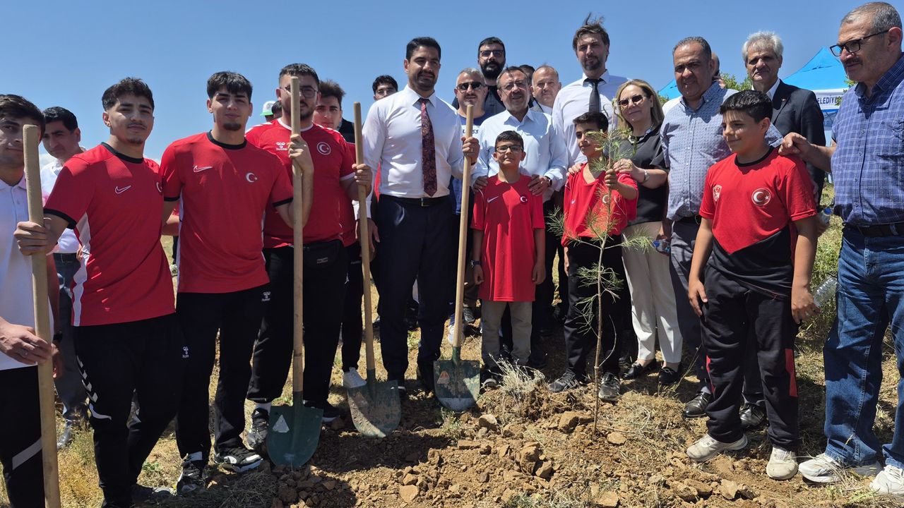 Güreş Federasyonu’ndan Malatya’ya Yeşil Miras: Şampiyonlar F