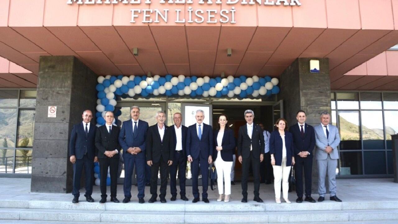 Arapgir Belediye Başkanı Malatya'lı O İş İnsanına 