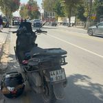 Malatya’da İnönü Caddesi'nde Kurye Kazada Yola Savruldu !