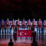 Türkiye-Azerbaycan Voleybol Maçı Ne Zaman, Saat Kaçta, Hangi Kanalda? İşte Son 16 Turunun Detayları..