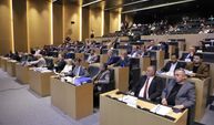 Mikrofon Kapandı, Gerilim Tırmandı: Tekirdağ Meclisi'nde Otopark Kavgası!