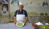 5 Yaşında Önlüğü Giydi, 63 Yıldır Aynı Lezzeti Yaşatıyor! Kilis Katmerinin Sırrı Ortaya Çıktı