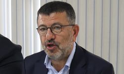 Ağbaba sert konuştu: “PKK’ya, Kandil’e öpücük gönderiyorlar, CHP’yle savaşıyorlar”