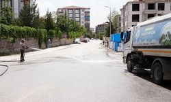 Yeşilyurt’ta Temizlik Seferberliği: Şeyhbayram Mahallesi Yenileniyor!