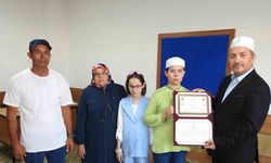Gaziantep'te görme engelli depremzede genç 15 ayda hafız oldu