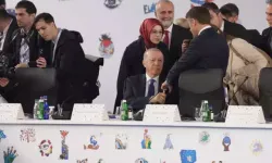 Zirvede Güç Savaşı: Erdoğan, Macron’a Psikolojik Üstünlük Kurdurmadı
