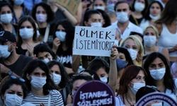 Evde Değil, Sokakta Değil: Kadınlar Hiçbir Yerde Güvende Değil