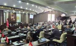 Okay Demirhan'dan mecliste takdir toplayan konuşma!