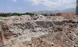 Müteahhit Aydın Şahin’den Aksa Elektrik’e Tepki: “Altyapıyı Vatandaşa Yüklüyor”