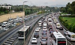 Sürücü Belgesi Yetmez, Trafik Kültürü Eğitimi Şart!