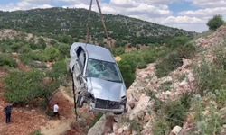 Adıyaman'da otomobil şarampole yuvarlandı: 1 yaralı