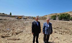 Darende’ye 251 Dükkanlı Yeni Çarşı ve 400 Araçlık Otopark Geliyor!