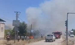 Yeşilyurt-Şahnahan Yolunda Yangın Paniği!