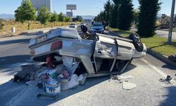 Elazığ'da beton mikseri ile çarpışan otomobil karşı şeride geçerek ters döndü: 4 yaralı