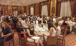 Eski mezunlardan duygulandıran buluşma