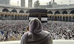 Suudi Arabistan, hacca giden 75 bin kişiyi geri yolladı