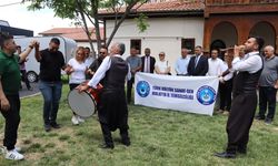 Türk Kültür Sanat-Sen Malatya'da davul zurnayla kutladı