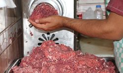 Kasapların kıyma mesaisi devem ediyor! Peki kıyma  kaça çekiliyor?