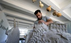 Malatyalı Heykeltıraş Furkan Ekici'nin Taşla Dünya Yolculuğu