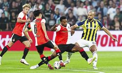 Fenerbahçe'de 4 Yıldız UEFA Listesinde Yok! Mourinho'dan Kadroda Radikal Değişim