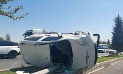 Malatya’da kontrolden çıkan hafif ticari araç devrildi: 1 yaralı