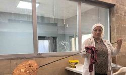 Mardinli kadınlar tandırlarda emeklerini pişiriyor