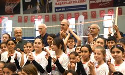 Malatya’da Voleybolun Geleceği Kuruluyor: Fabrika Voleybol Okulu Açıldı!