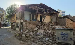 Malatya’da 5.6'lık Deprem: Valilik İlçe İlçe Hasar Durumunu Açıkladı! Can Kaybı Var mı?