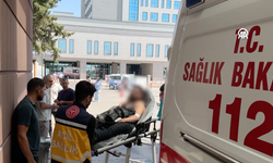 Tamir ettikleri egzoz ellerinde patladı: 2 yaralı