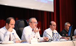 Vali Yavuz’dan Muhtarlara Özel Çağrı: ‘Sorunları Ertelemeyelim, Çözelim’