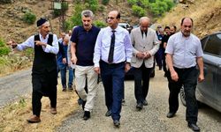 Başkan Geçit Müjdeyi Verdi: Kırsal Mahallelerin Yolu Yenileniyor