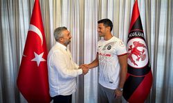 YMS’de oynamıştı, Çorum FK’ya katıldı!