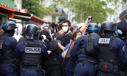 Fransa'da Macron karşıtı gösterilerde 675 kişi gözaltına alındı