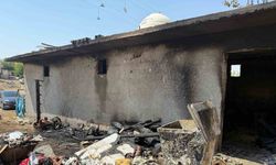 Yangın evi küle çevirdi