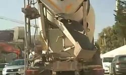 Yola beton dökerek ilerledi
