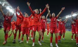 Kadınlar Sahada, Sorunlar Masada: Futbolda Eşitlik Mücadelesi
