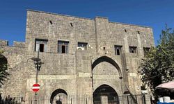 Diyarbakır'da bin yıllık camide cemaat abdest alamıyor