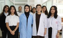 Diyarbakır'da bu lisede öğrenciler hem meslek öğreniyor hem para kazanıyor