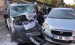Elazığ’da zincirleme trafik kazası: 5 yaralı
