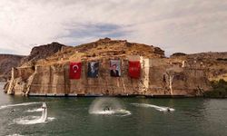 Fırat’ın incisi Rumkale’de Su Sporları Festivali coşkusu