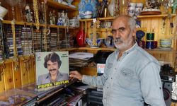 Plaklar Yeniden Altın Çağında: Gençler Nostaljiye Dönüyor!